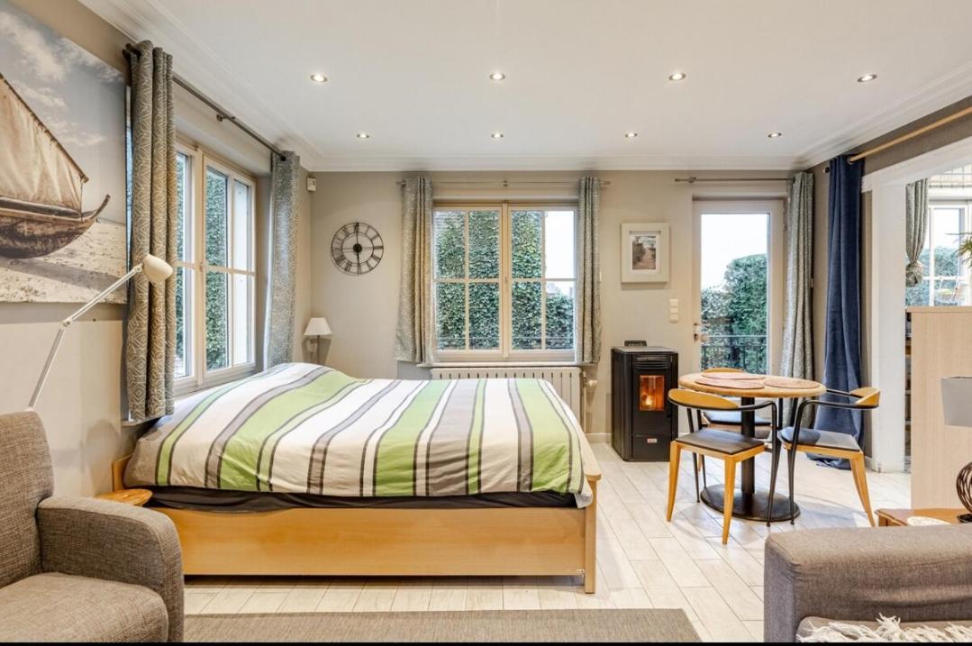 Cosy Studio Close To Bruxelles South Charleroi Airport Courcelles Luaran gambar