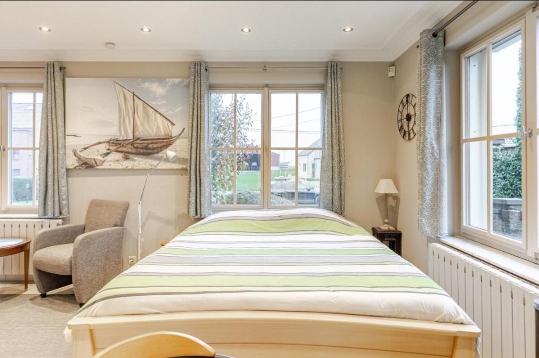 Cosy Studio Close To Bruxelles South Charleroi Airport Courcelles Luaran gambar