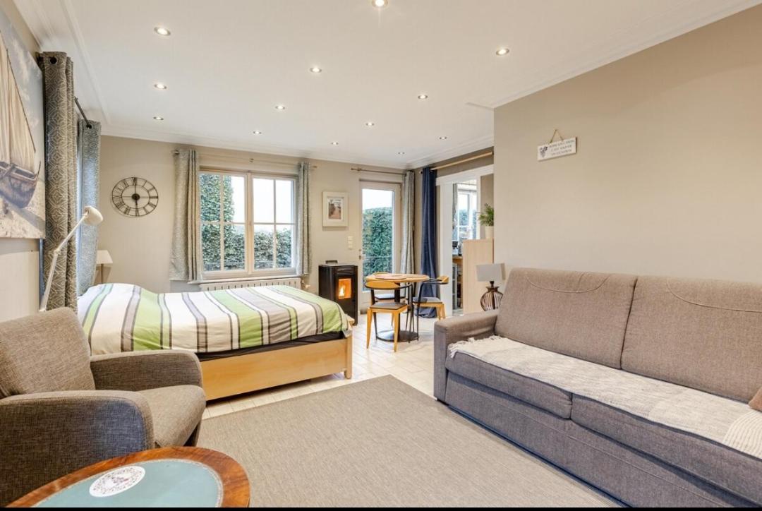Cosy Studio Close To Bruxelles South Charleroi Airport Courcelles Luaran gambar